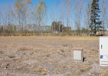 Se venden terrenos en calle Sarmiento entre BERTANI y Bentos