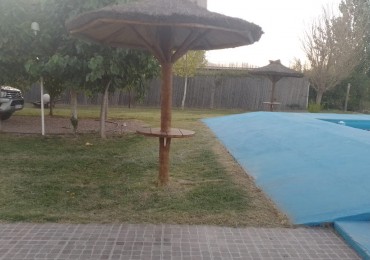 SE VENDE TERRENO DE 2000 M2 CON QUINCHO Y PISCINA
