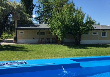 FINCA DE 4,7 HECTAREAS CON CASAS