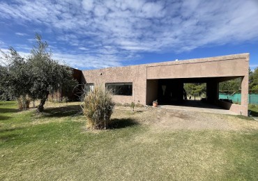 HERMOSA PROPIEDAD CERCA AEROPUERTO DE SAN RAFAEL, MENDOZA