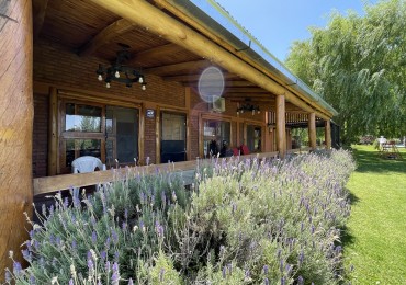 CABAÑA EQUIPADA CON PISCINA - GAS NATURAL